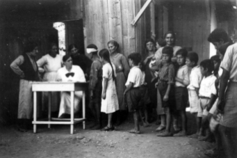 Visiting the Birds' Nest in-house clinic (1936)